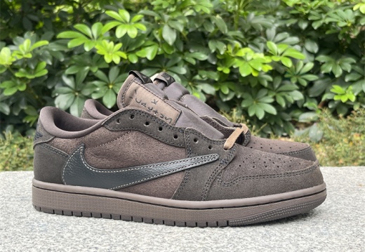 Travis Scott x Jordan Air Jordan 1 Low OG Velvet Brown DM7866-202 40-47.5 M90